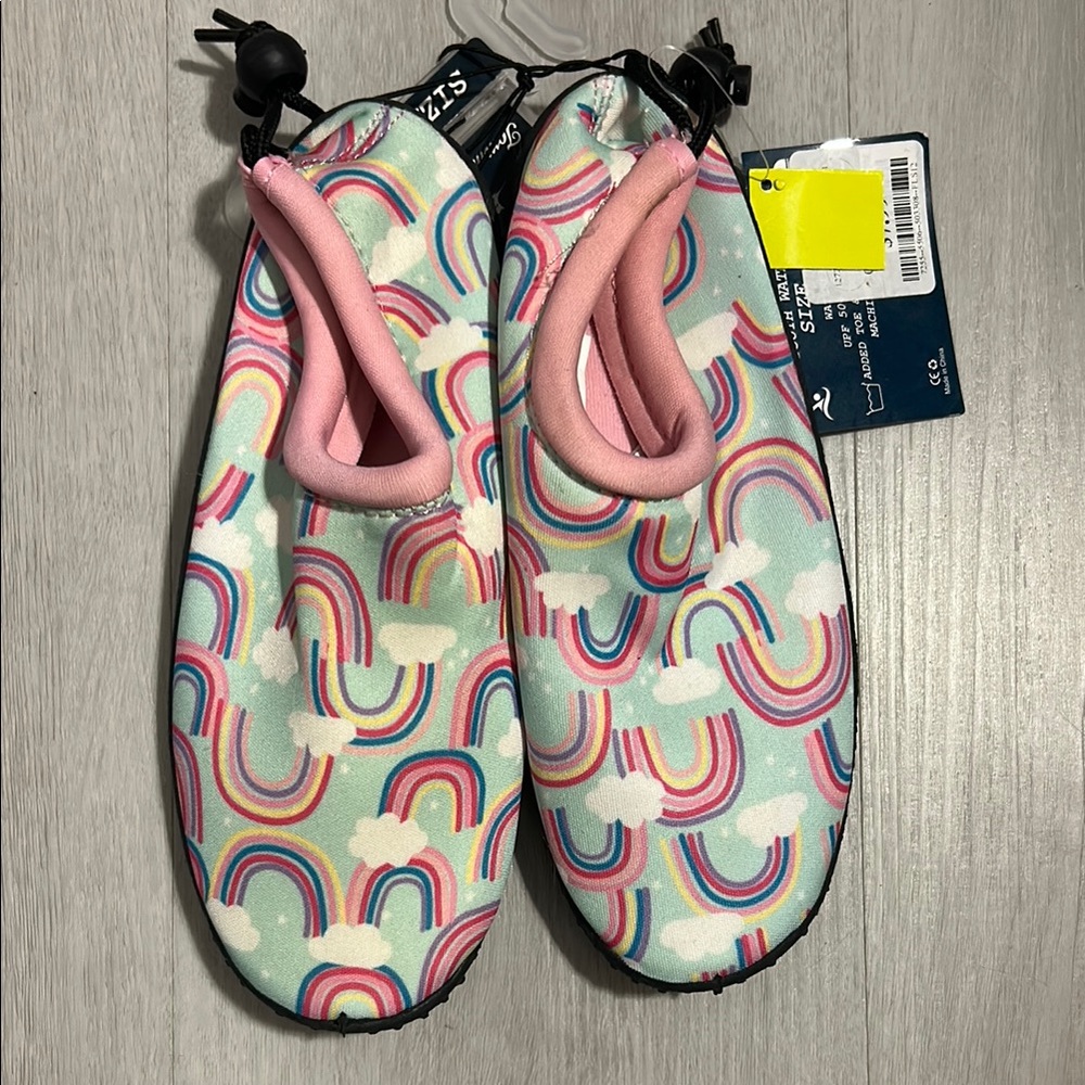 Tommy Bahama Rainbow Kids Water Shoes